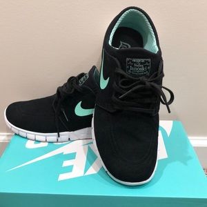 Nike SB Air Max Janoski Size 10